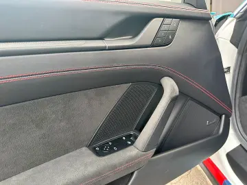 PORSCHE 911 992 Dakar   Rally 1978