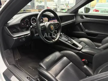 PORSCHE 992 Carrera S 18 WEGE SPORTABGAS MATRX APPRROVED