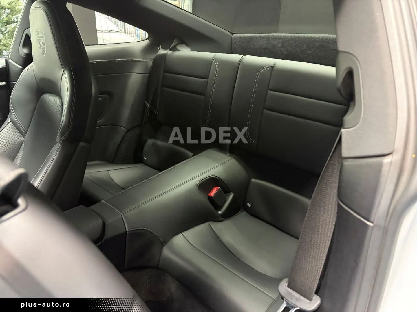 PORSCHE 992 Carrera S 18 WEGE SPORTABGAS MATRX APPRROVED