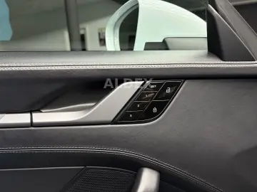 PORSCHE 992 Carrera S 18 WEGE SPORTABGAS MATRX APPRROVED