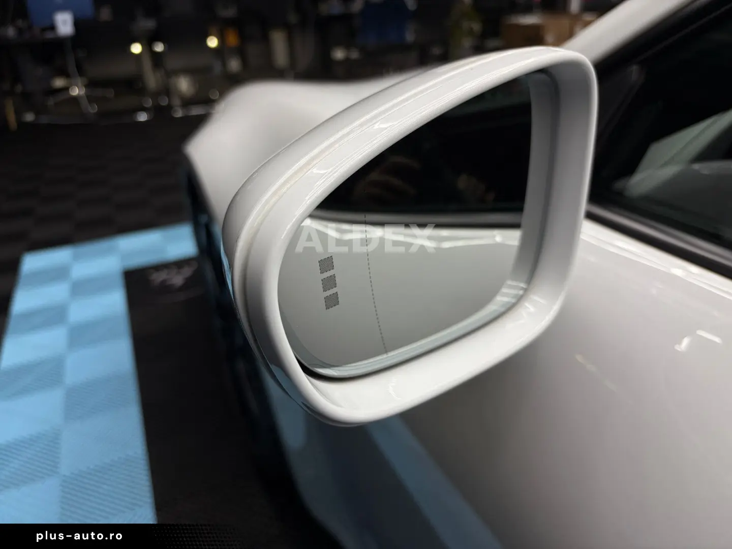 PORSCHE 992 Carrera S 18 WEGE SPORTABGAS MATRX APPRROVED