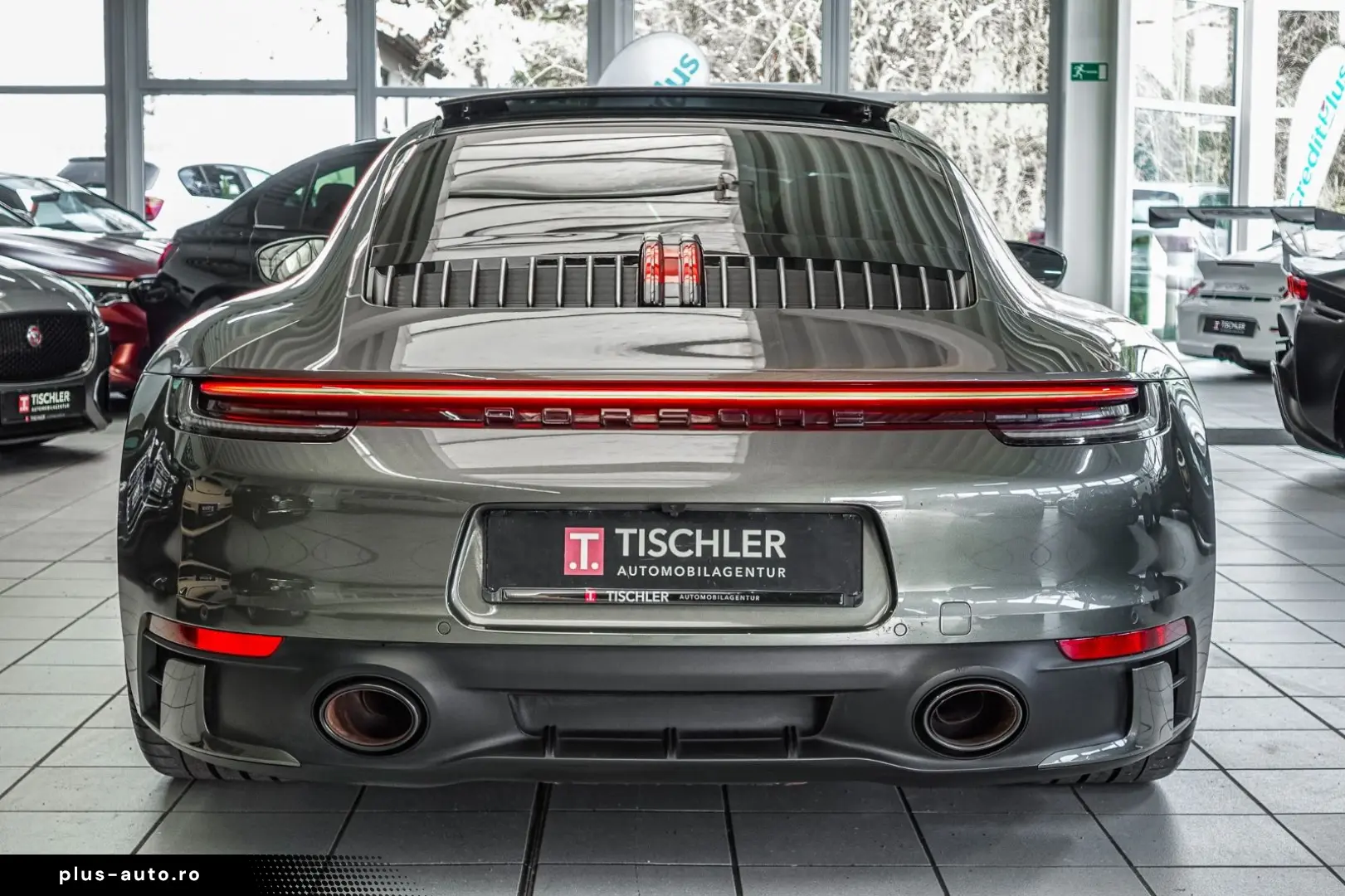 PORSCHE 992 Carrera 4S LIFT PANO Sitzlüft SportCh ACC 21