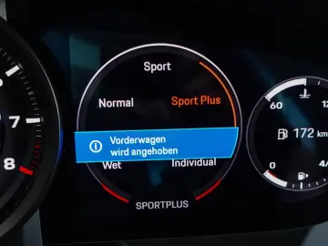 PORSCHE 992 Carrera 4S LIFT PANO Sitzlüft SportCh ACC 21