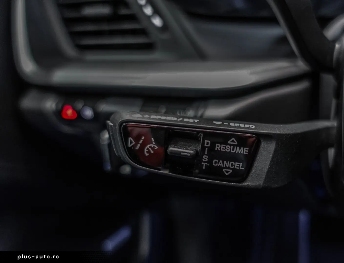 PORSCHE 992 Carrera 4S LIFT PANO Sitzlüft SportCh ACC 21