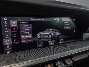 PORSCHE 992 Carrera 4S LIFT PANO Sitzlüft SportCh ACC 21