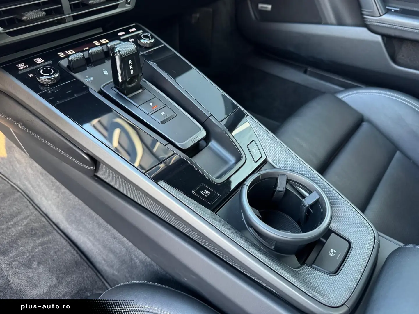 PORSCHE 992 4S Carrera 4S SPORT-CHRONO BOSE SPORT-ABGAS