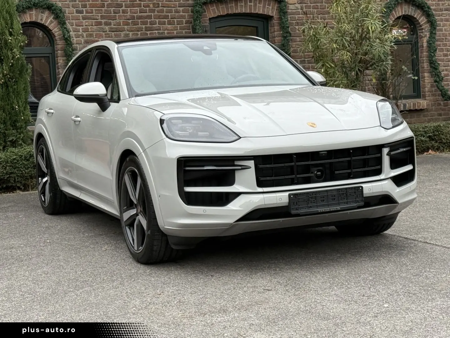 PORSCHE Cayenne Coupe