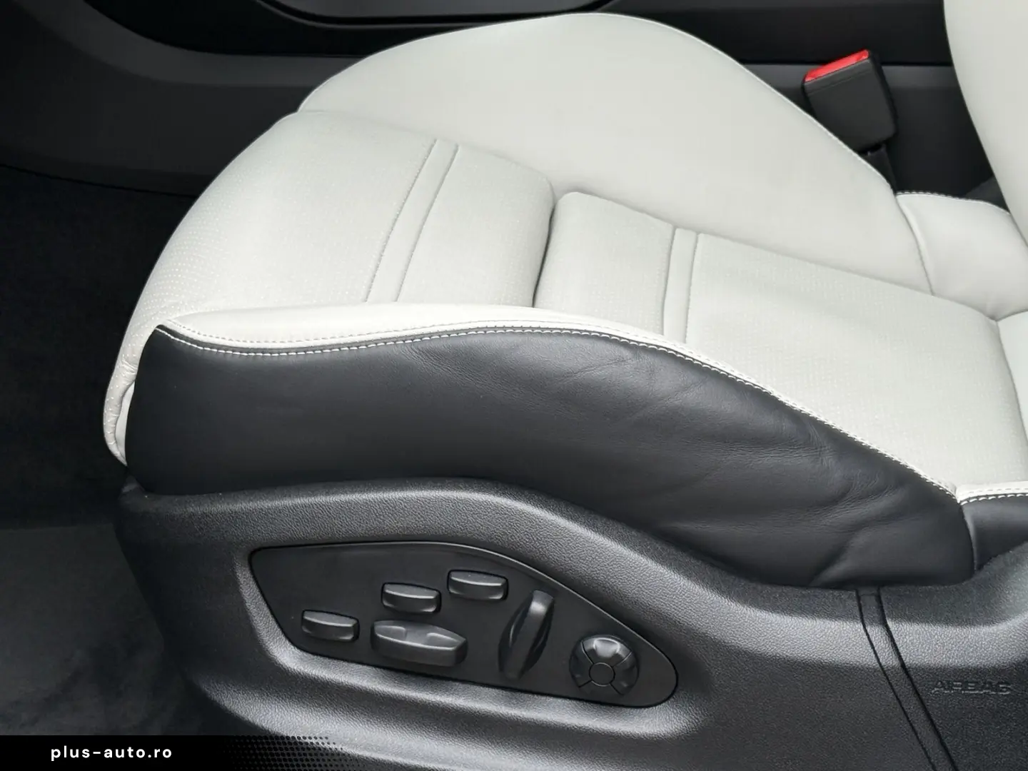 PORSCHE Cayenne Coupe