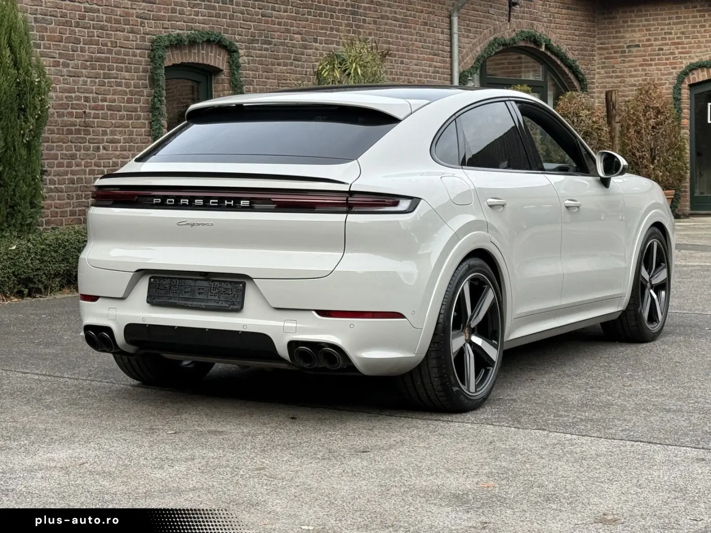 PORSCHE Cayenne Coupe