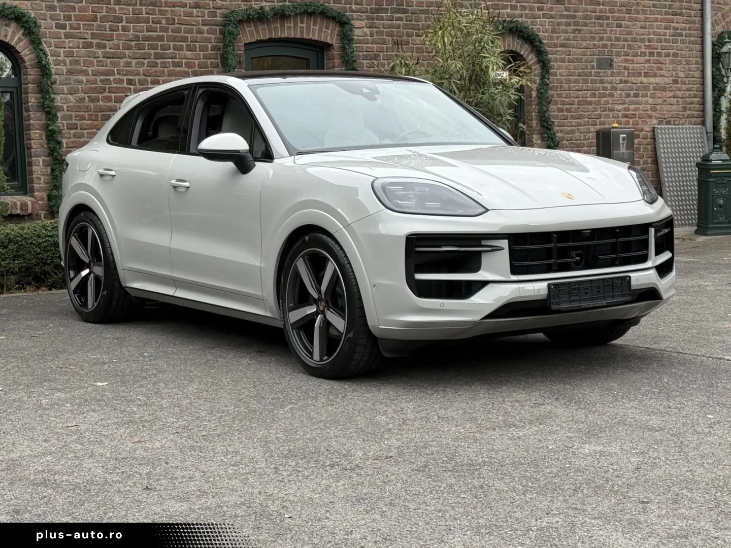 PORSCHE Cayenne Coupe