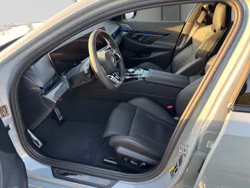 BMW M5 Touring Pano AHK ACC 360 Driver Pack Sitzlüft