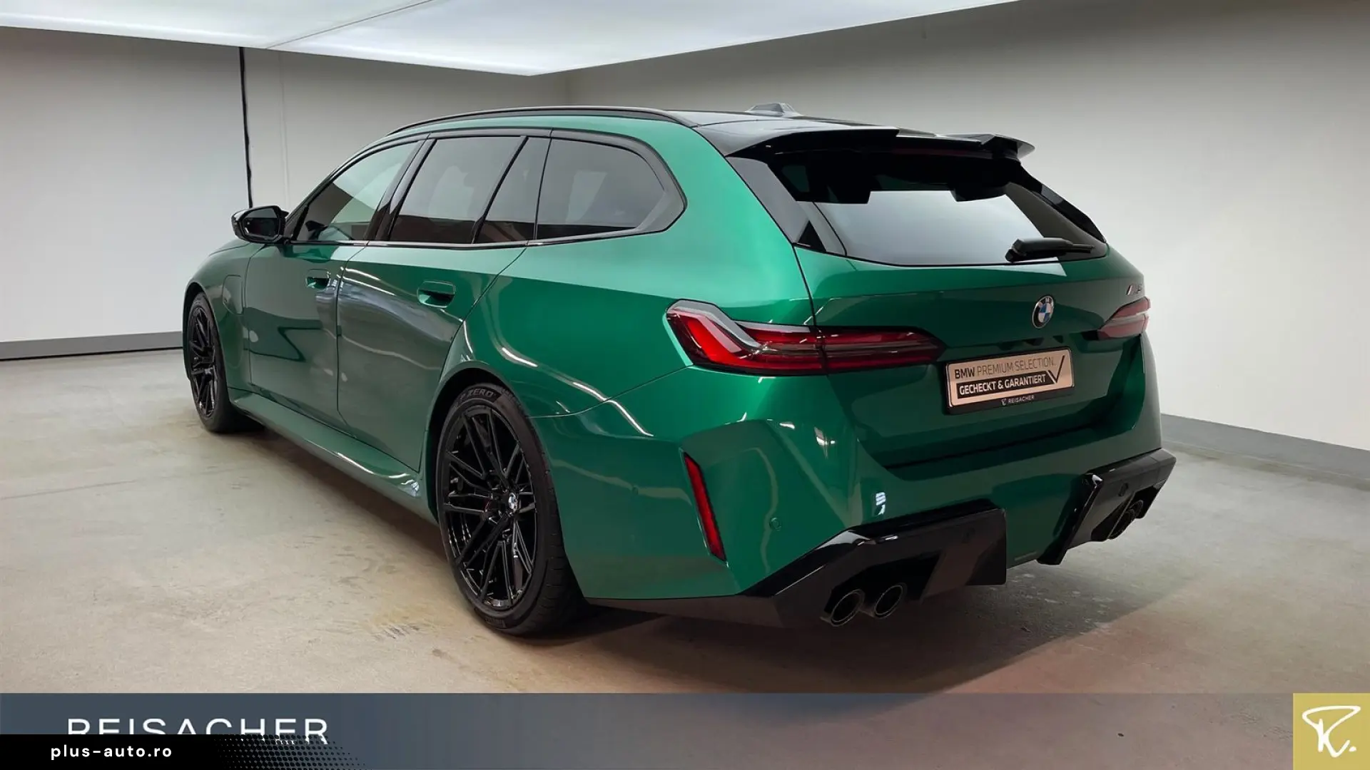 BMW M5 Touring AHK HUD Sitzbelü ACC 360  NP 155T