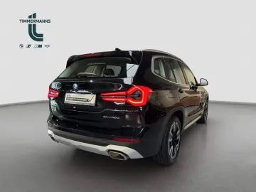 BMW X3 xDrive30e AT Navi Bluetooth PDC MP3 Schn.
