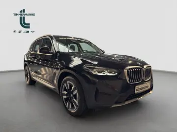 BMW X3 xDrive30e AT Navi Bluetooth PDC MP3 Schn.