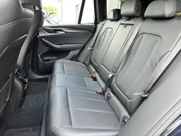 BMW X3 xDrive20i M-Sport NAV LED AHK KAMERA 21ZO 1HD