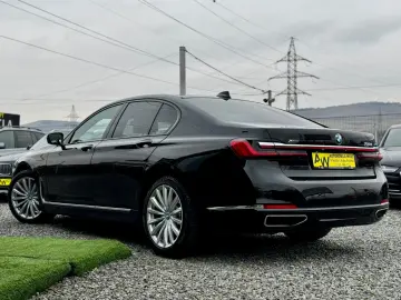 BMW Seria 7 730d xDrive