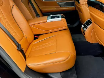 BMW Seria 7 730d xDrive