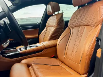 BMW Seria 7 730d xDrive