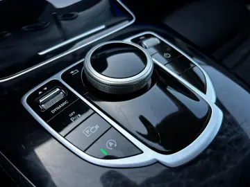 Mercedes-Benz E Gen-W213-2016