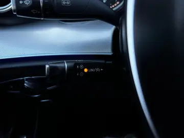 Mercedes-Benz E Gen-W213-2016