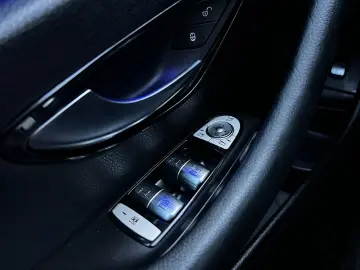 Mercedes-Benz E Gen-W213-2016