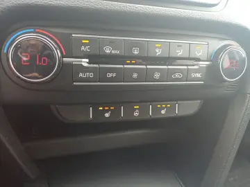 KIA XCeed 1.5 T-GDi 160CP MT6 Style