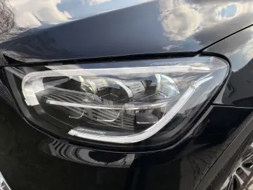 Mercedes-Benz GLC 200d 4MATIC