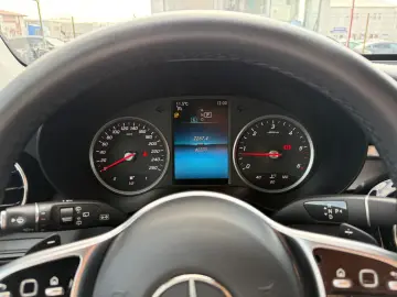 Mercedes-Benz GLC 200d 4MATIC