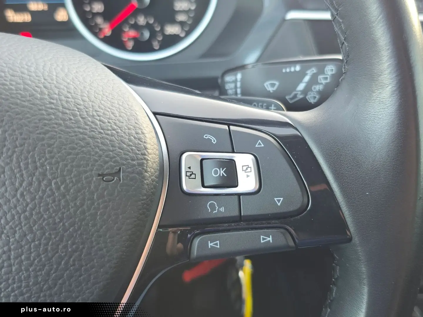 Volkswagen Tiguan Gen-Ii-2016