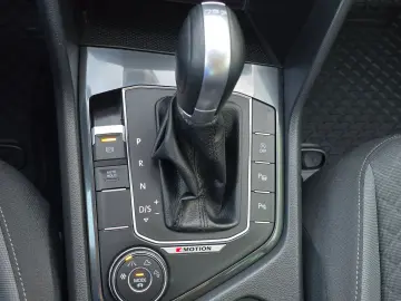 Volkswagen Tiguan Gen-Ii-2016