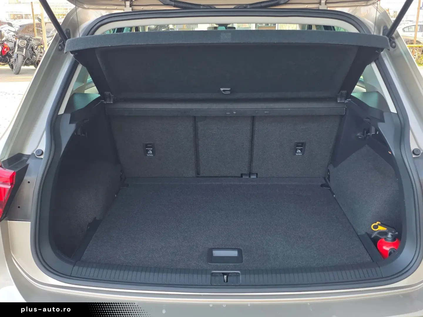 Volkswagen Tiguan Gen-Ii-2016