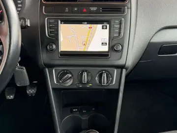 Volkswagen Polo Gen-V-2009-2017