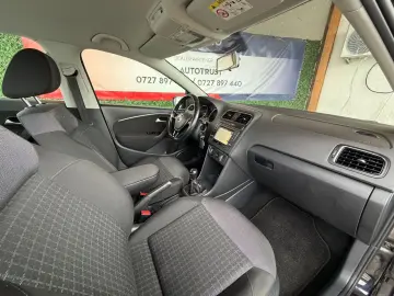 Volkswagen Polo Gen-V-2009-2017