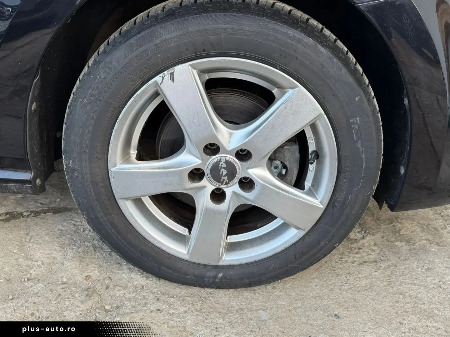 Volkswagen Polo Gen-V-2009-2017