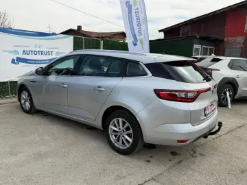 Renault Megane Gen-Iv-2016