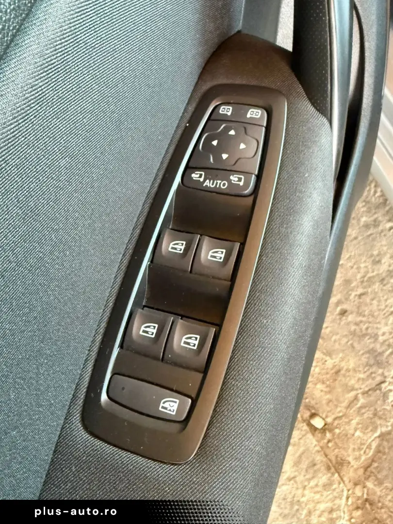 Renault Megane Gen-Iv-2016