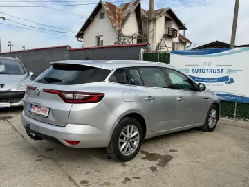 Renault Megane Gen-Iv-2016