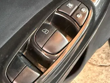 Nissan Juke Gen-I-2010-2019