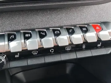 Peugeot 3008 Diesel Allure Automat 2021 - Rate   Leasing   G