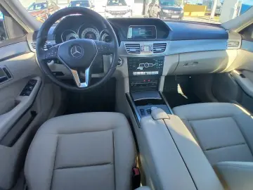 Mercedes-Benz E Gen-W212-2009-2016