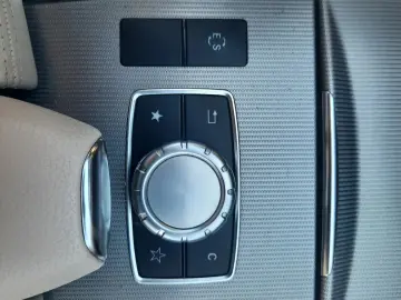 Mercedes-Benz E Gen-W212-2009-2016