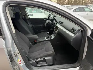 Volkswagen Passat Gen-B6-2005-2010