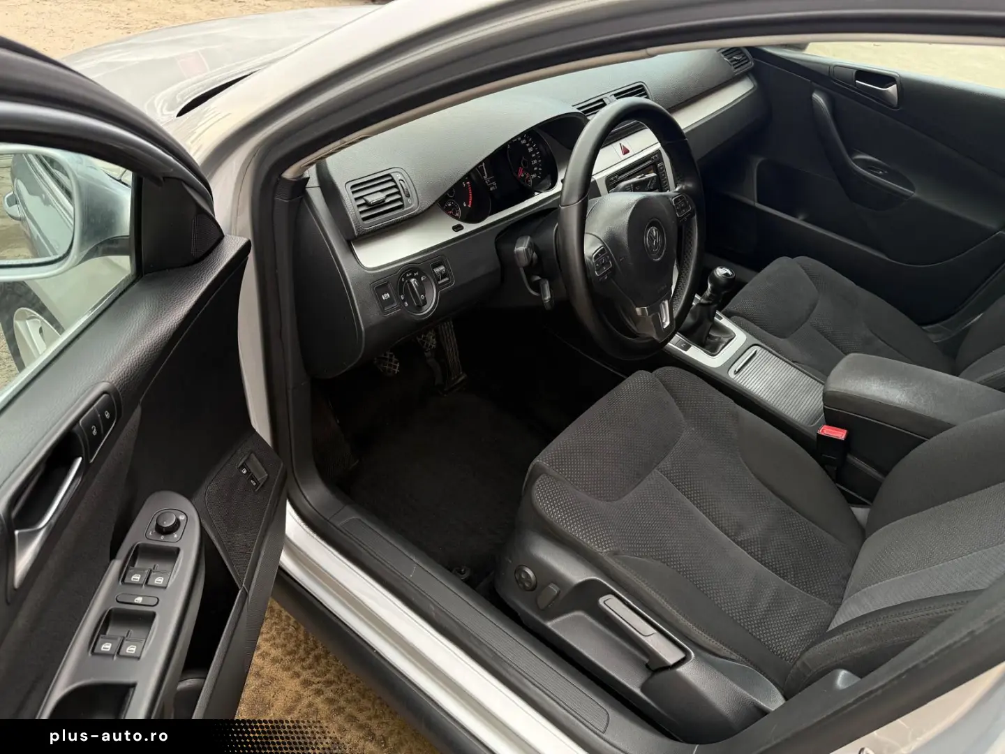 Volkswagen Passat Gen-B6-2005-2010