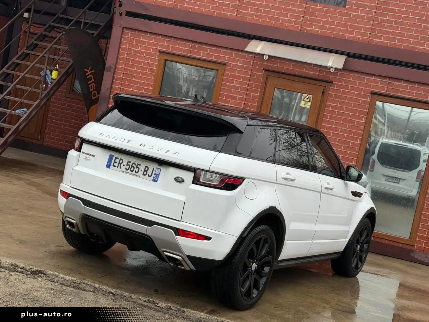 Land-Rover Range-Rover-Evoque Gen-I-2012-2018