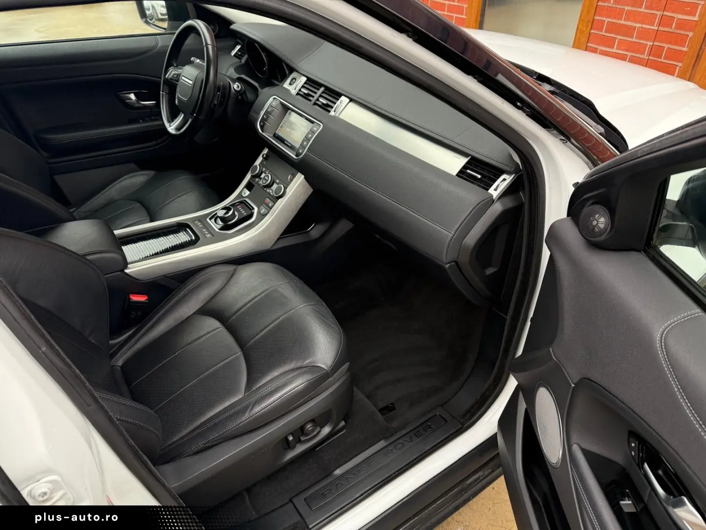 Land-Rover Range-Rover-Evoque Gen-I-2012-2018