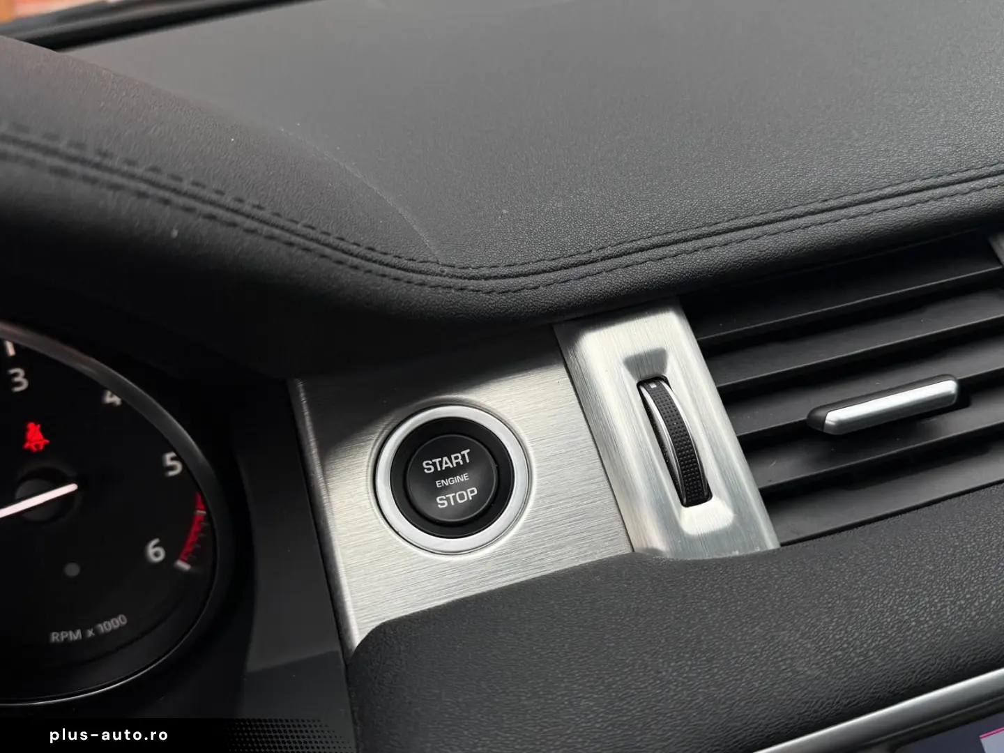 Land-Rover Range-Rover-Evoque Gen-I-2012-2018