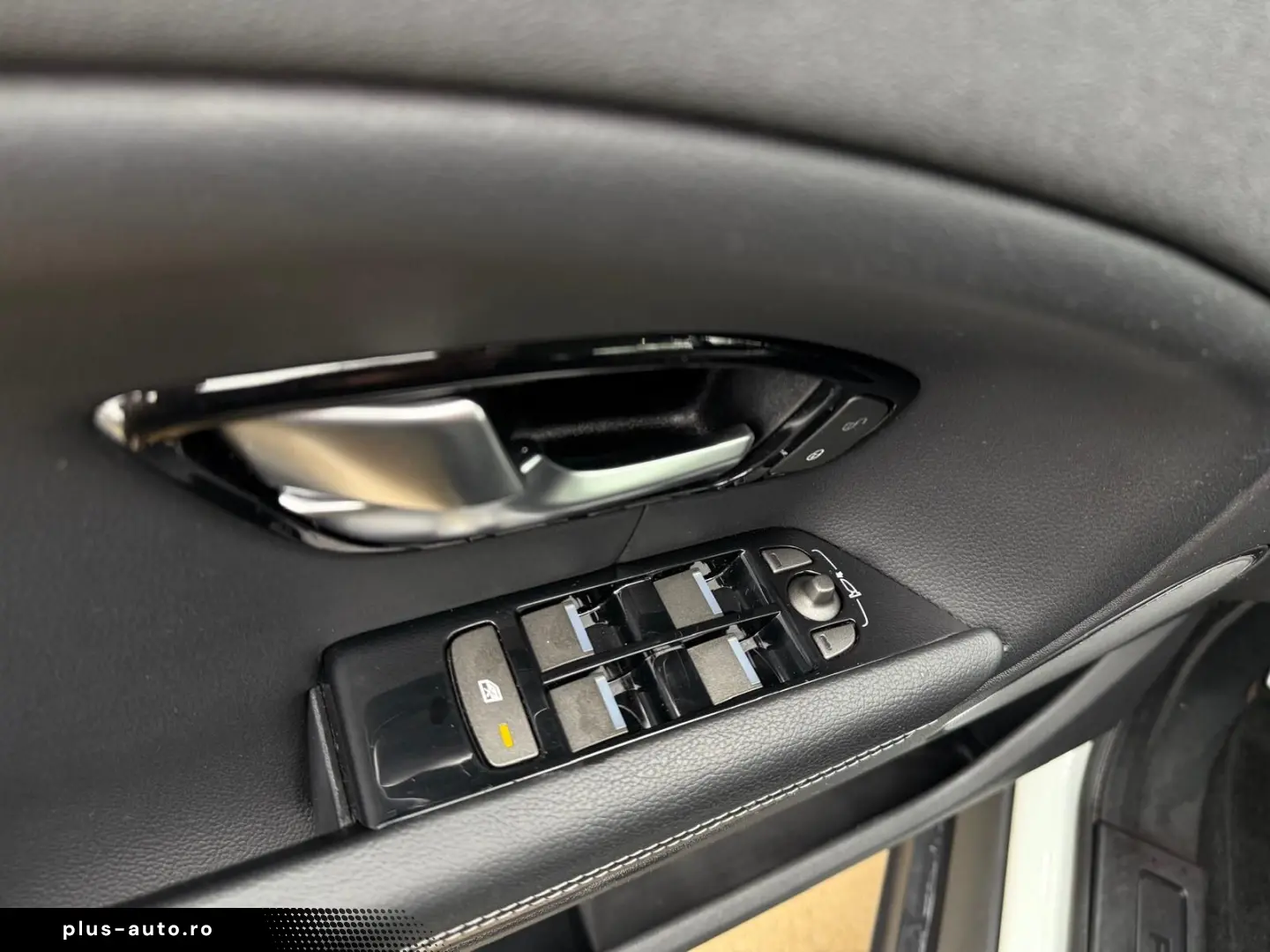 Land-Rover Range-Rover-Evoque Gen-I-2012-2018