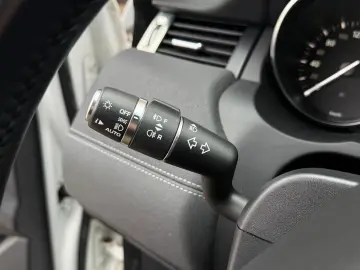 Land-Rover Range-Rover-Evoque Gen-I-2012-2018