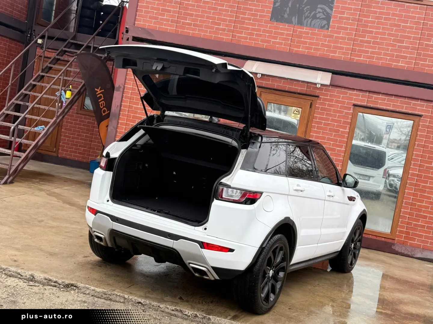 Land-Rover Range-Rover-Evoque Gen-I-2012-2018