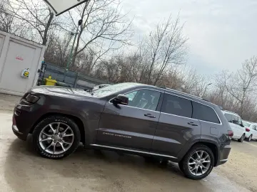 Jeep Grand-Cherokee
